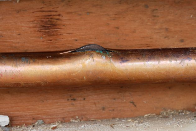 5 ways to prevent frozen pipes (and what to do if they freeze anyway)