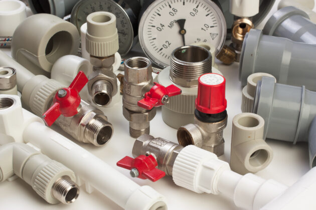 How Commercial Plumbing Emergencies Disrupt Operations Long Before a Full Shutdown